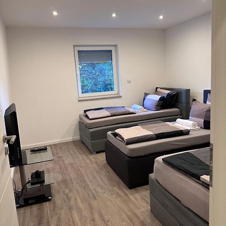 Neu Renoviert 2025! 4Zimmer 8 Einzelbetten Ferienwohnung Zeche Zollverein Essen Esterno foto