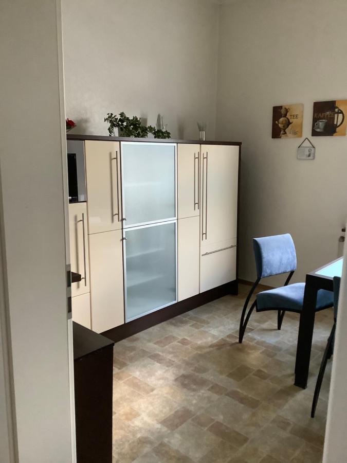 Neu Renoviert 2025! 4Zimmer 8 Einzelbetten Ferienwohnung Zeche Zollverein Essen Esterno foto
